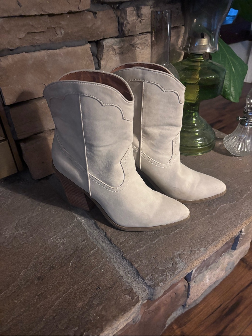 Dolce Vita Women’s Size 10 Cream Western Ankle Boots with 3” Stacked Heel